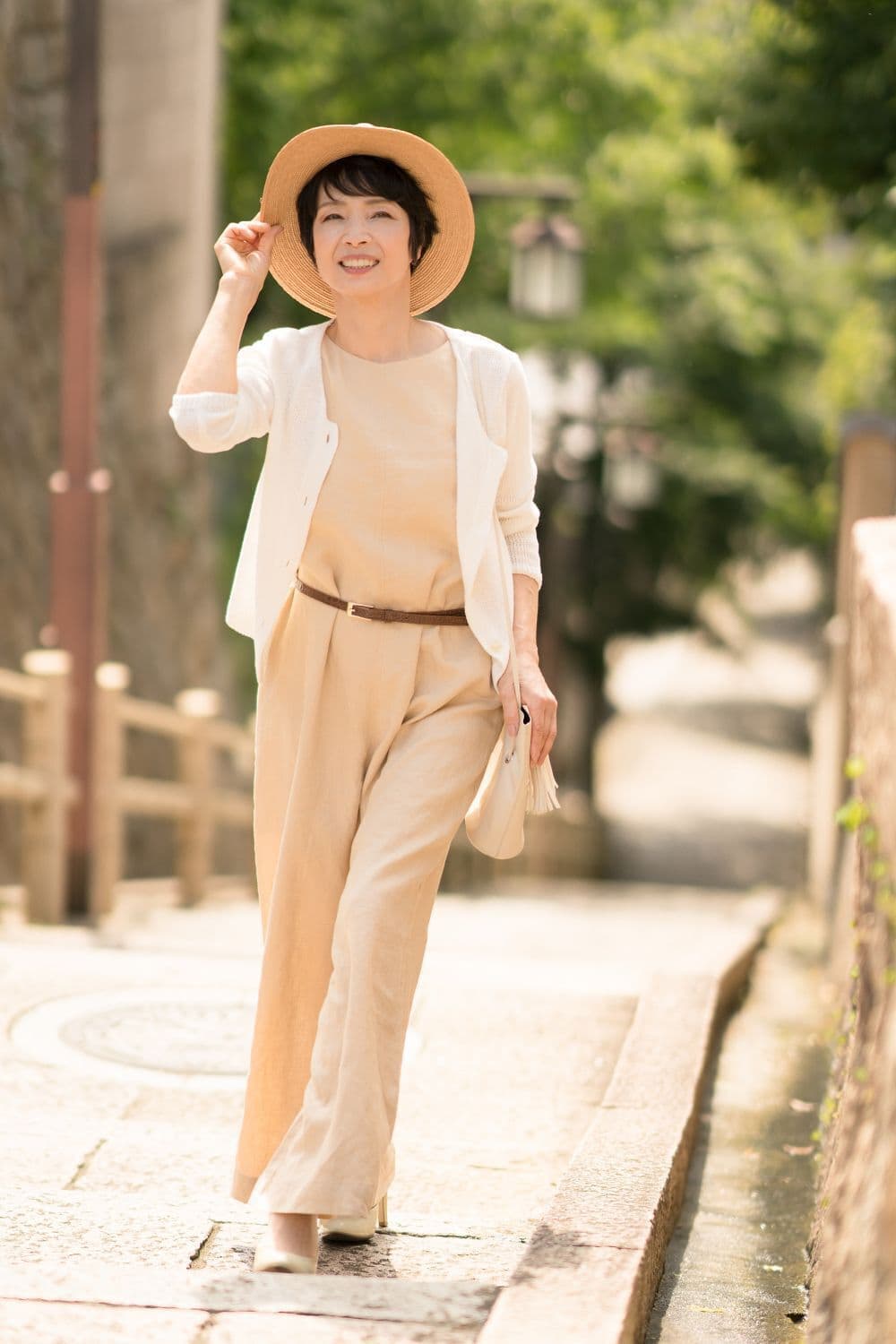 エルグ所属ミセスモデル：とみた よしこ