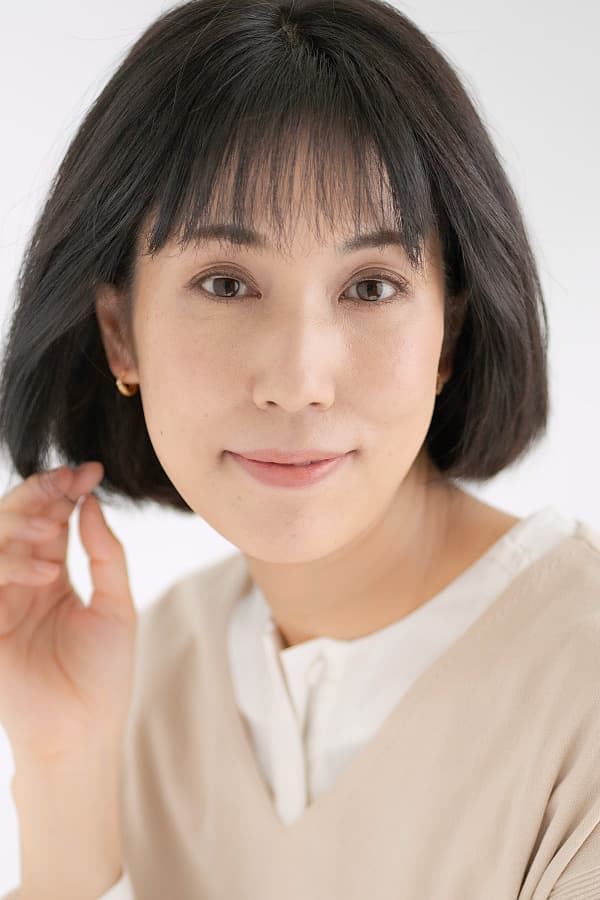 ミセスモデル：布田 かのん