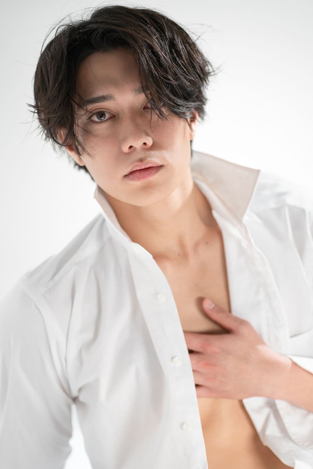 エルグ所属メンズモデル：中元寺 一真