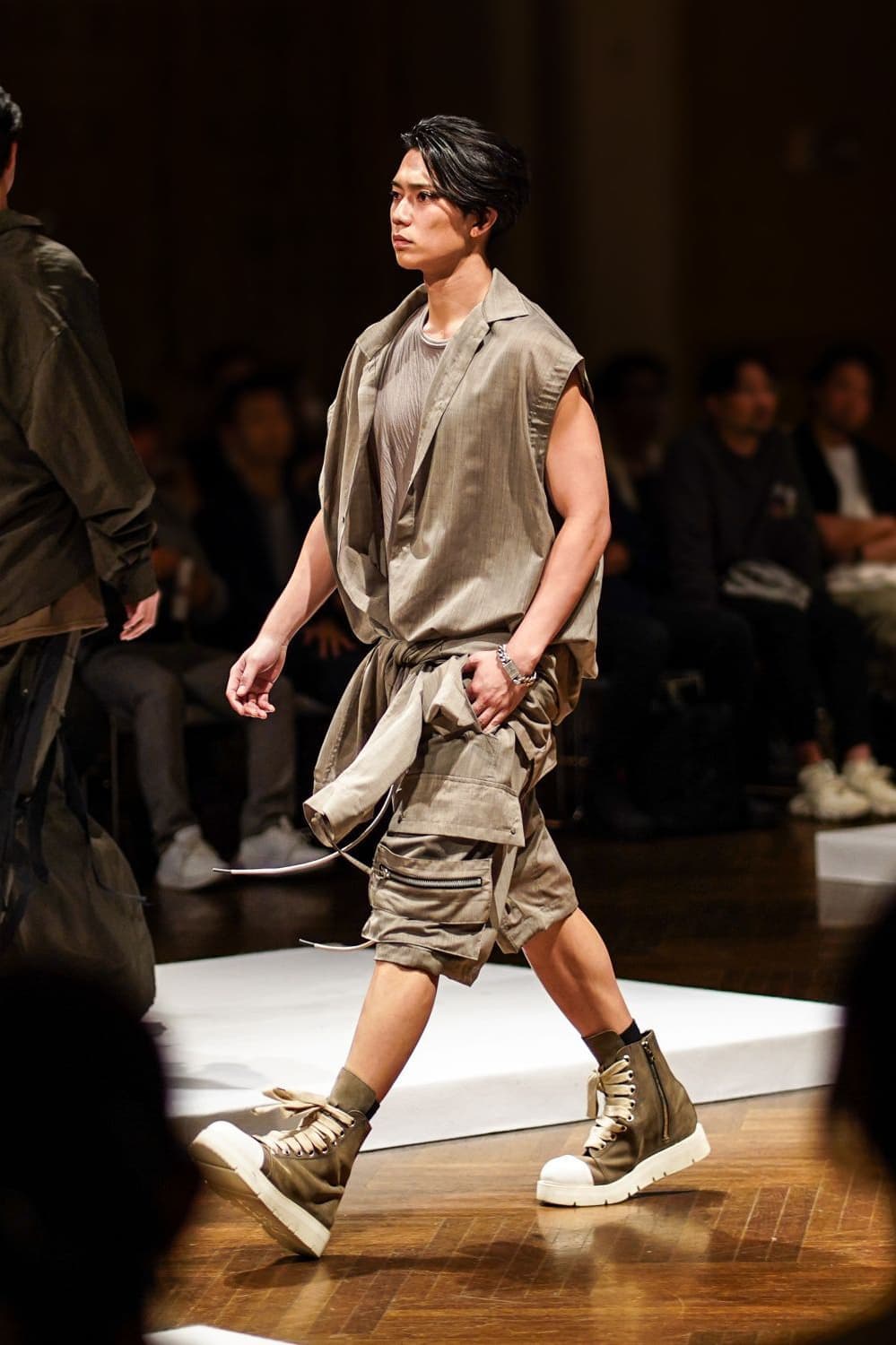 エルグ所属メンズモデル：中元寺 一真