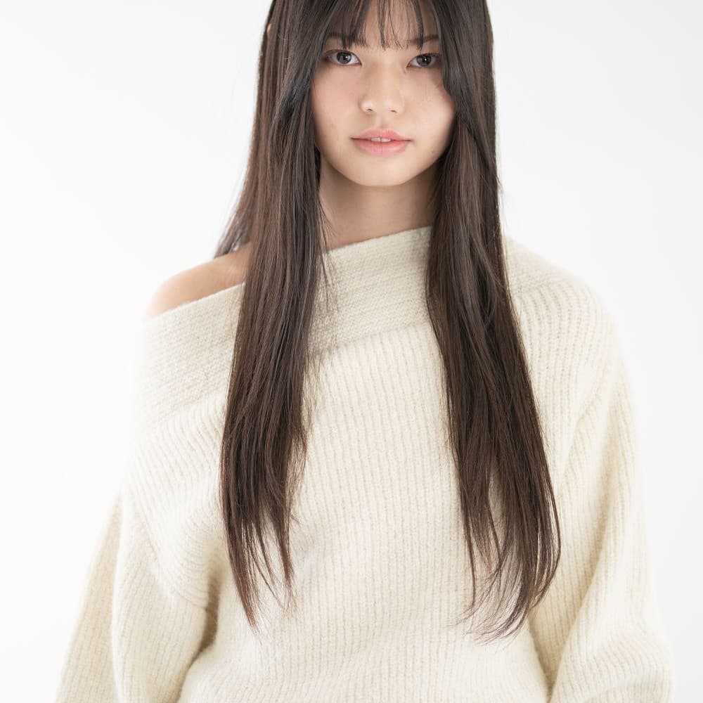 エルグ所属モデル：藤沢 咲