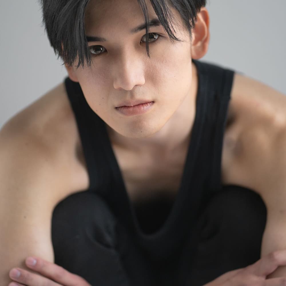 エルグ所属メンズモデル：藤井 紫玄