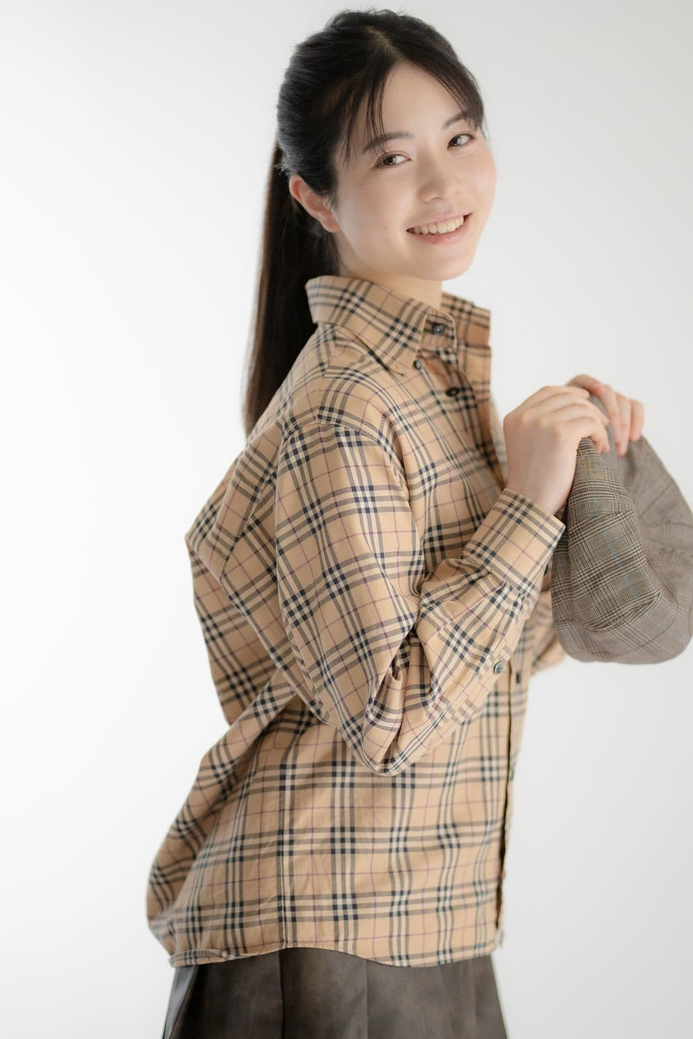 エルグ所属モデル：大原 奈弓